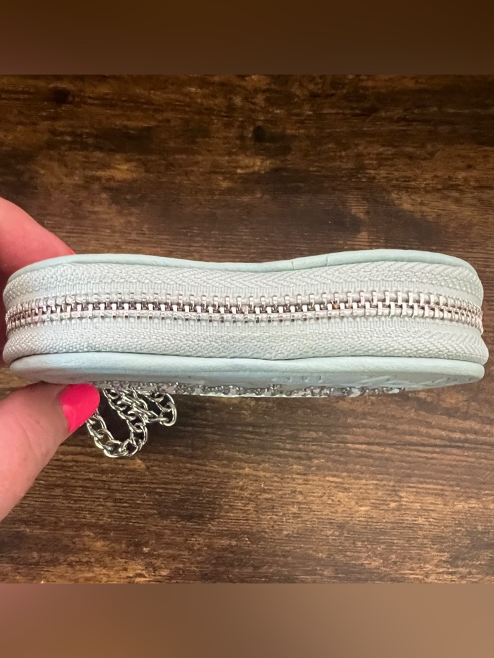 NWOT Juicy Couture Pastel Aqua Heart Wristlet with Rhinestone and Pearl Logo - Picture 5 of 5